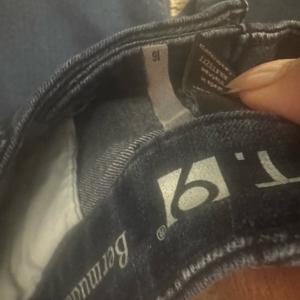 Apt. 9 Blue Bermuda Shorts Classic Style - Picture 4 of 4